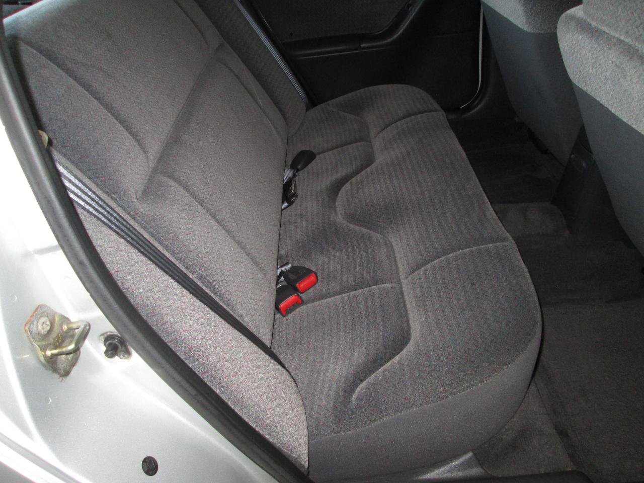 Used 2000 Dodge Stratus SE FWD image 26
