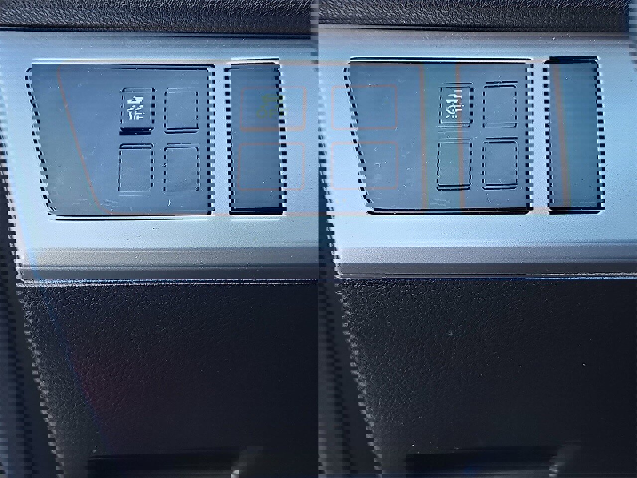 Used 2012 MAZDA MAZDA3 i Touring image 23