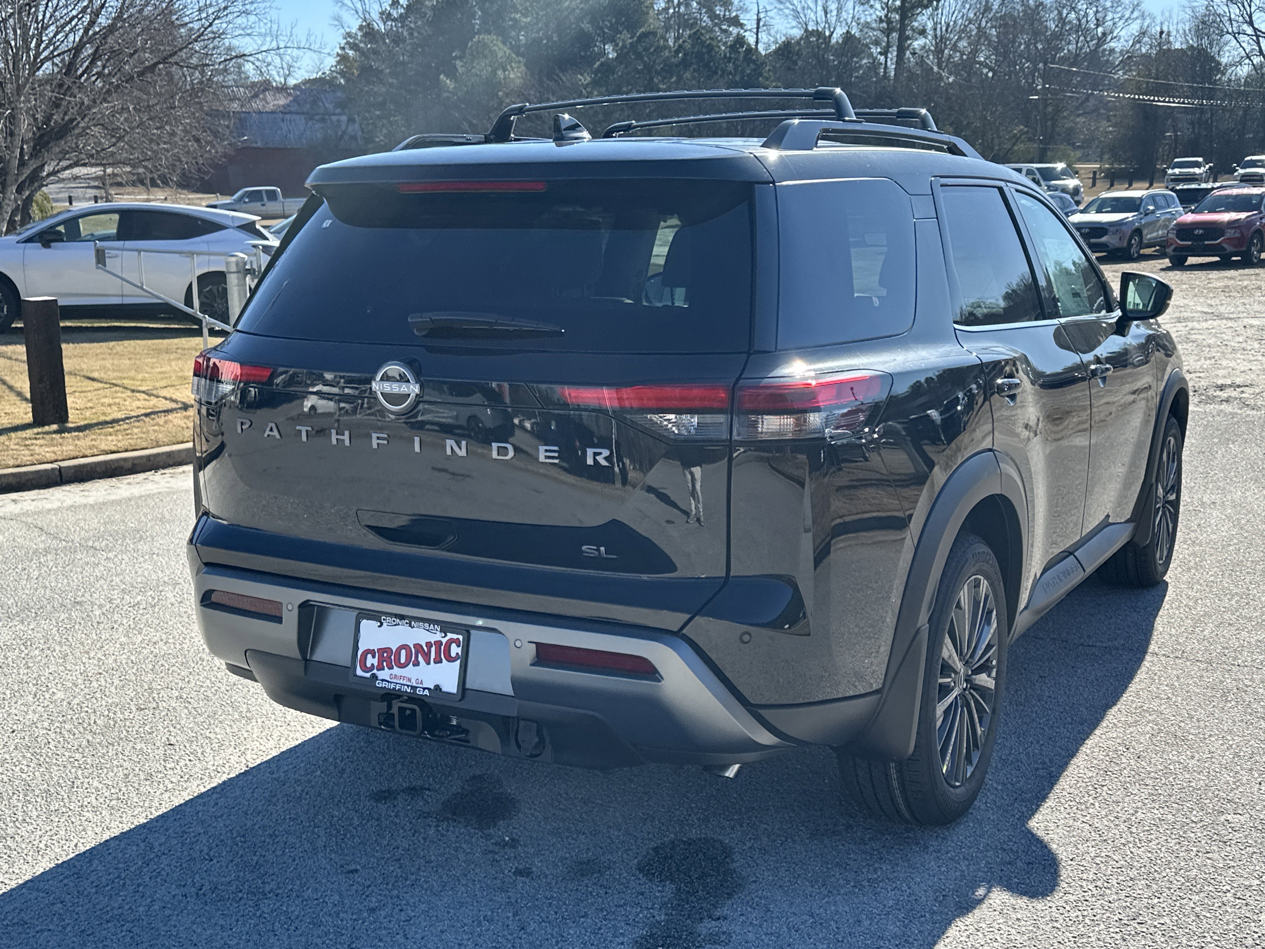 New 2026 Nissan Pathfinder SL w/ SL Premium Package FWD image 5