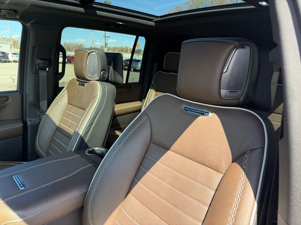 New 2026 GMC Yukon XL Denali Ultimate w/ LPO, Illumination Package AWD/4WD image 16