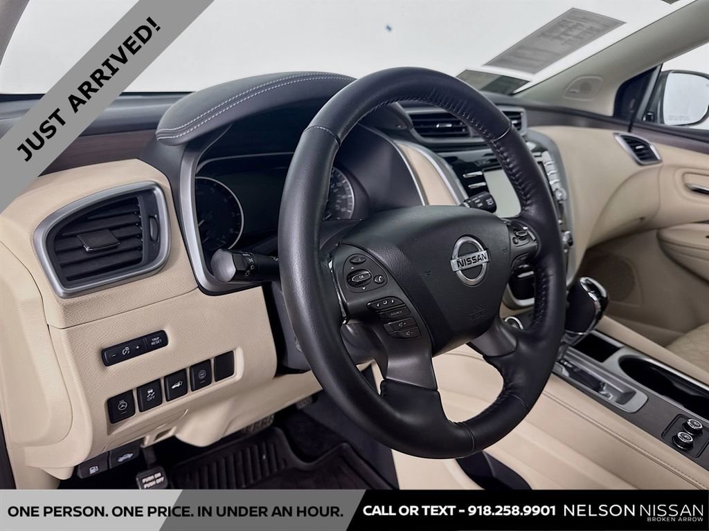 Certified 2019 Nissan Murano Platinum w/ Cargo Package image 9