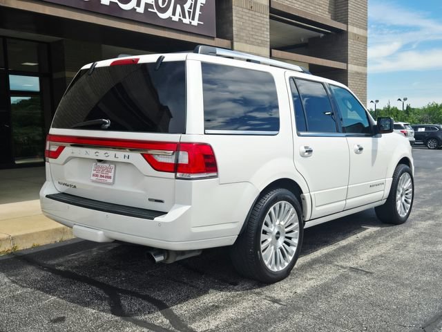 Used 2015 Lincoln Navigator 4WD image 6