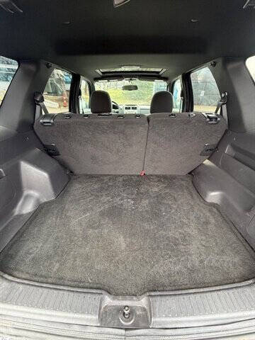 Used 2012 Ford Escape XLT AWD/4WD image 10
