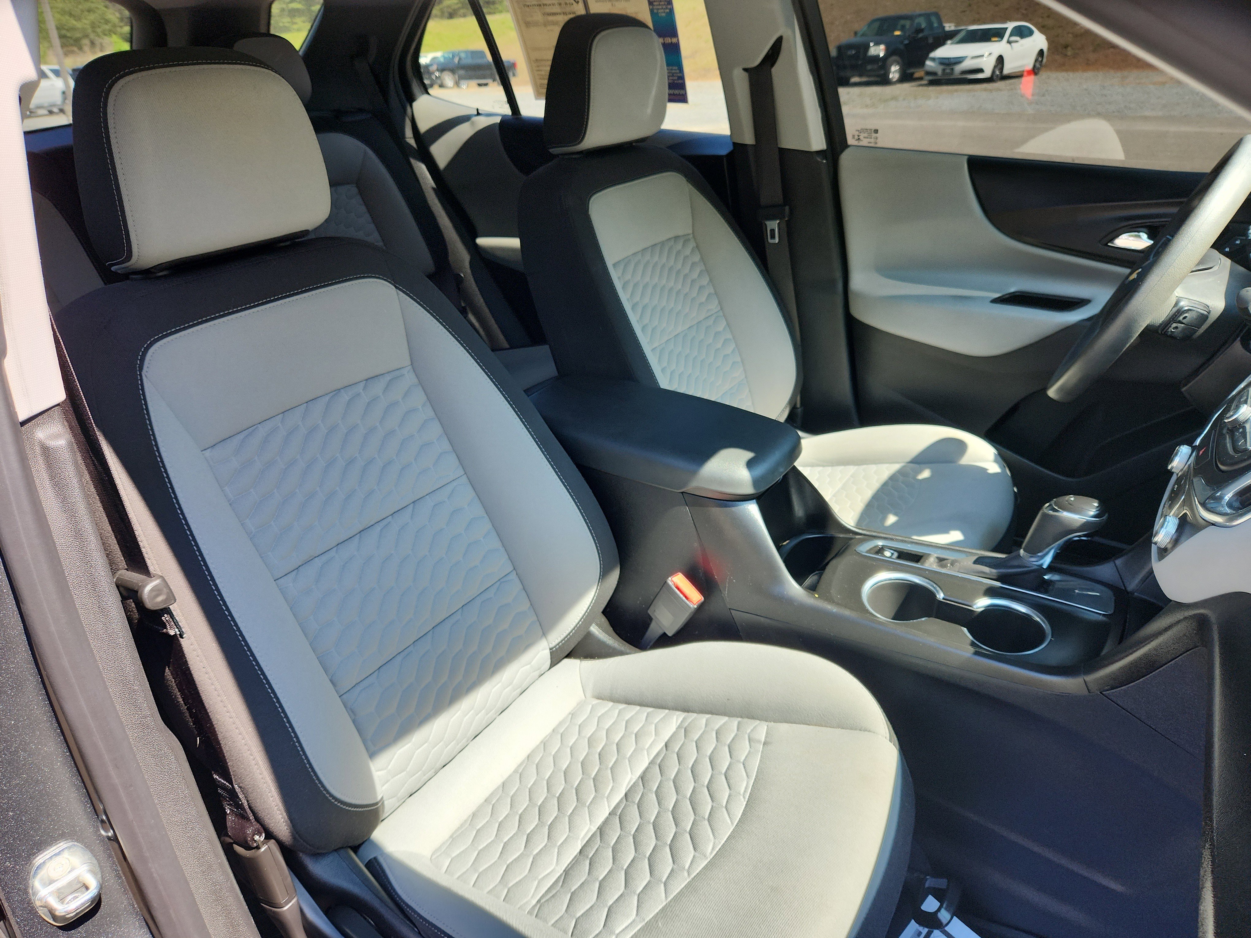 Used 2021 Chevrolet Equinox LS w/ LS Convenience Package FWD image 43