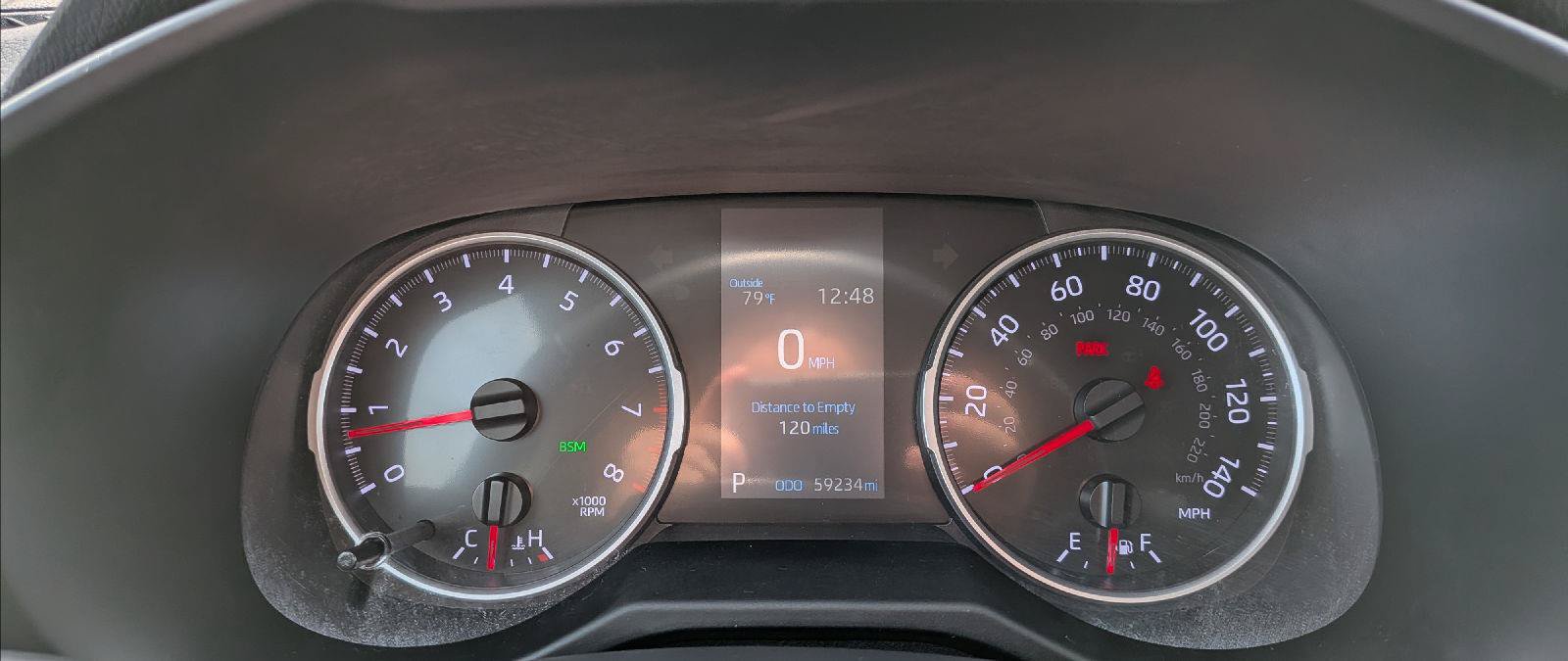 Used 2021 Toyota RAV4 XLE w/ Convenience Package AWD/4WD image 16