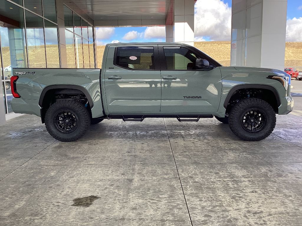 New 2026 Toyota Tundra SR5 image 9