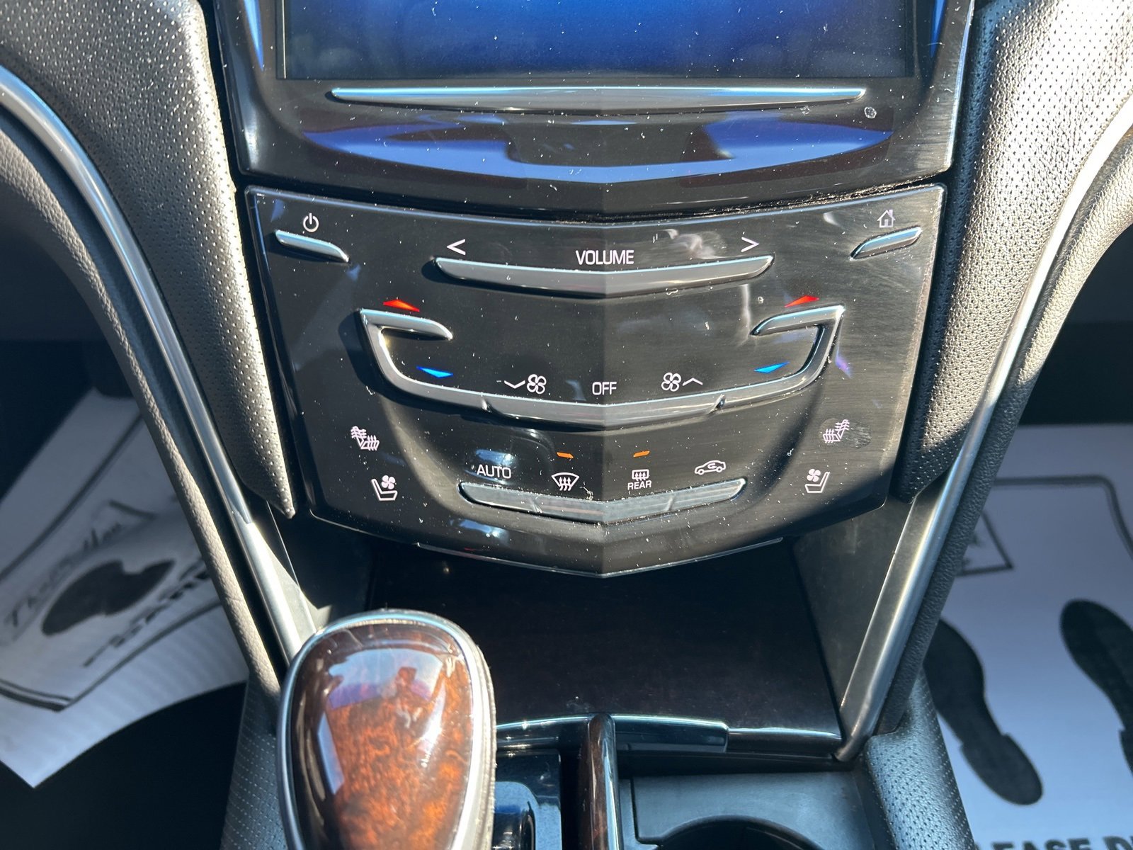 Used 2013 Cadillac XTS Premium image 13