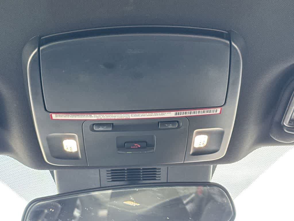 Used 2025 Toyota Camry SE FWD image 19