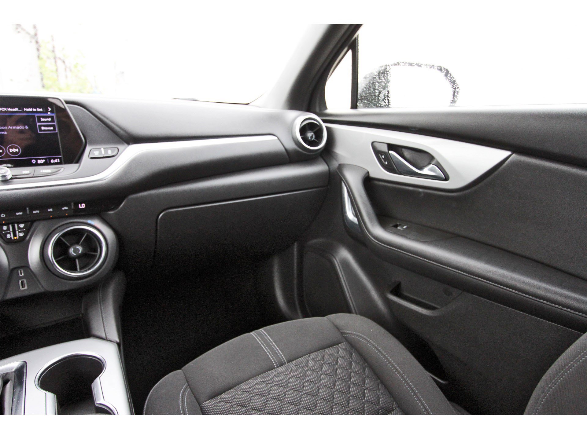 Used 2021 Chevrolet Blazer LT image 12