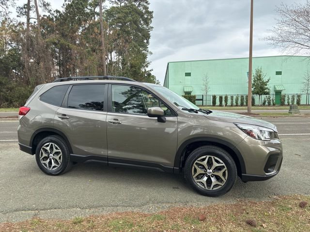 Used 2019 Subaru Forester Premium image 2
