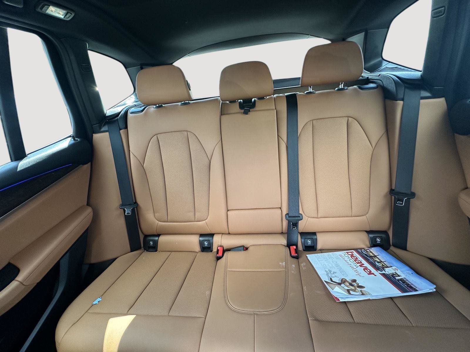 Used 2024 BMW X3 xDrive30i w/ Premium Package w/ZPA AWD/4WD image 12
