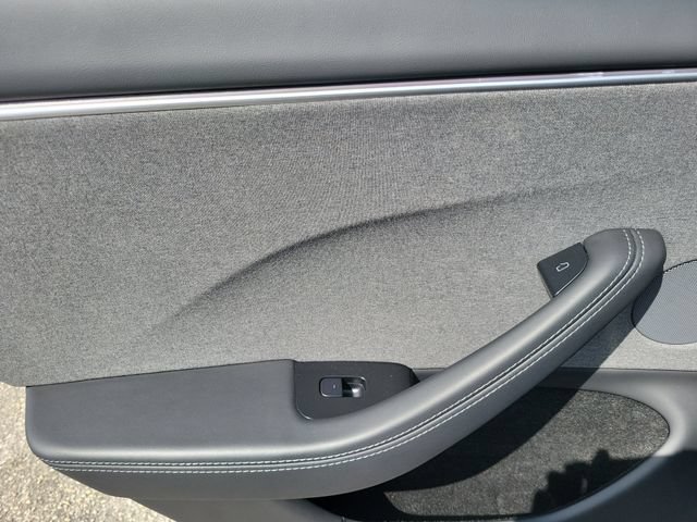 Used 2024 Tesla Model 3 Standard Range RWD image 16