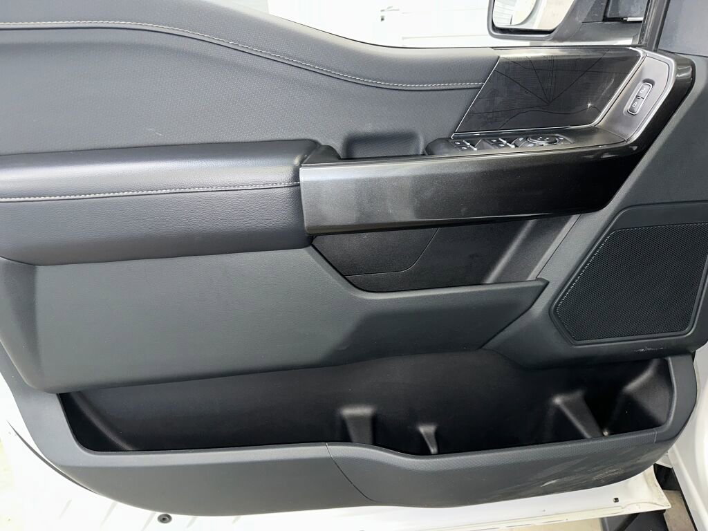 Used 2021 Ford F150 XLT w/ Equipment Group 302A High image 4