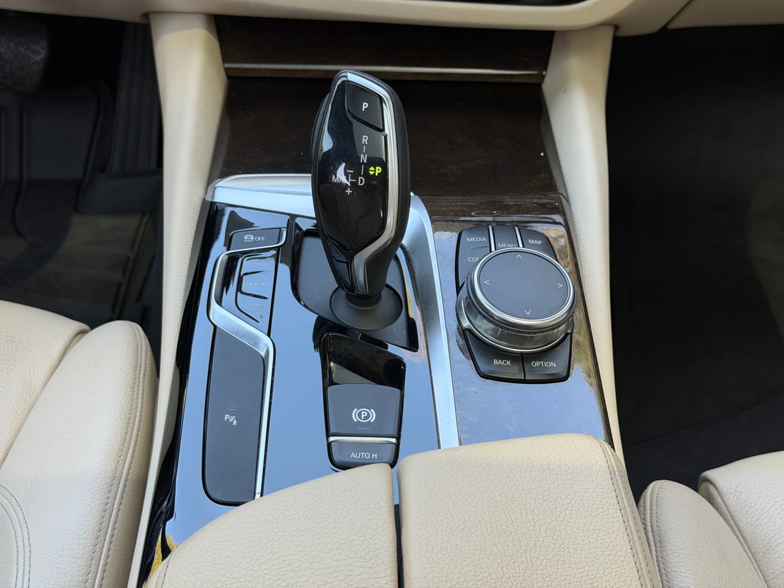 Used 2017 BMW 530i image 22