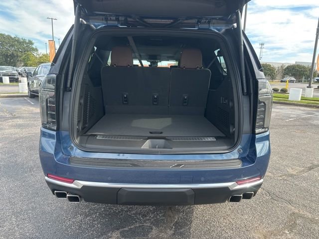 New 2026 Chevrolet Suburban High Country image 31