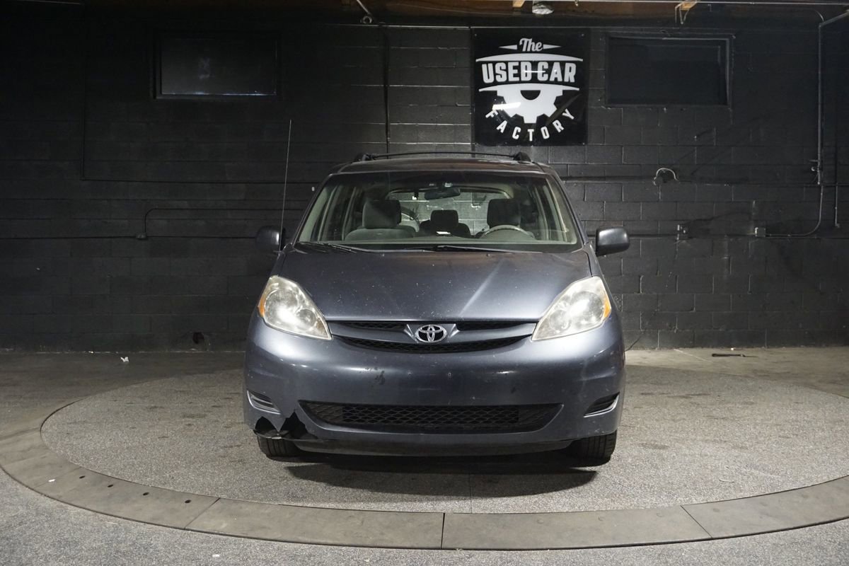 Used 2006 Toyota Sienna CE FWD image 9