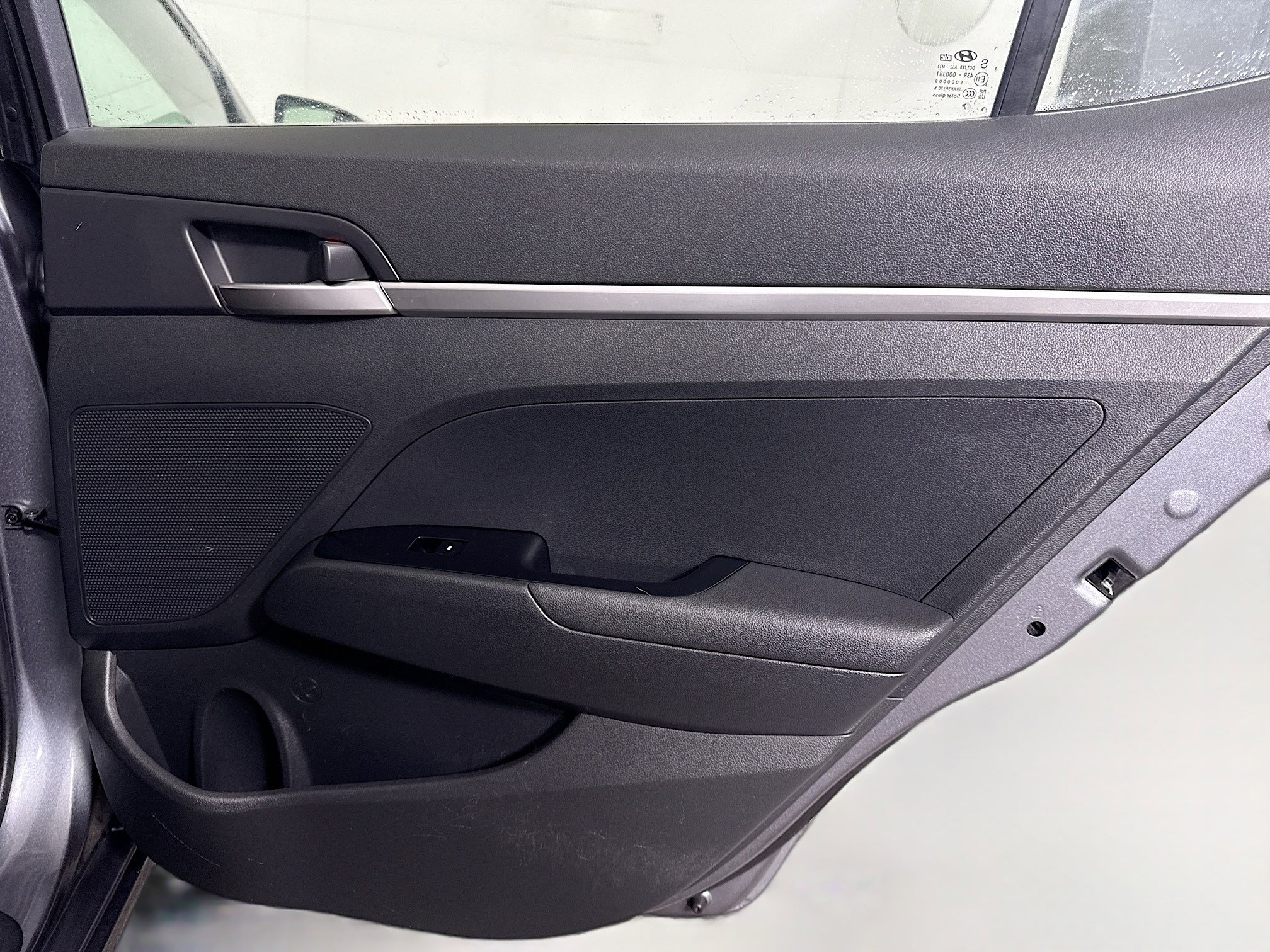 Used 2019 Hyundai Elantra SE w/ Cargo Package image 27