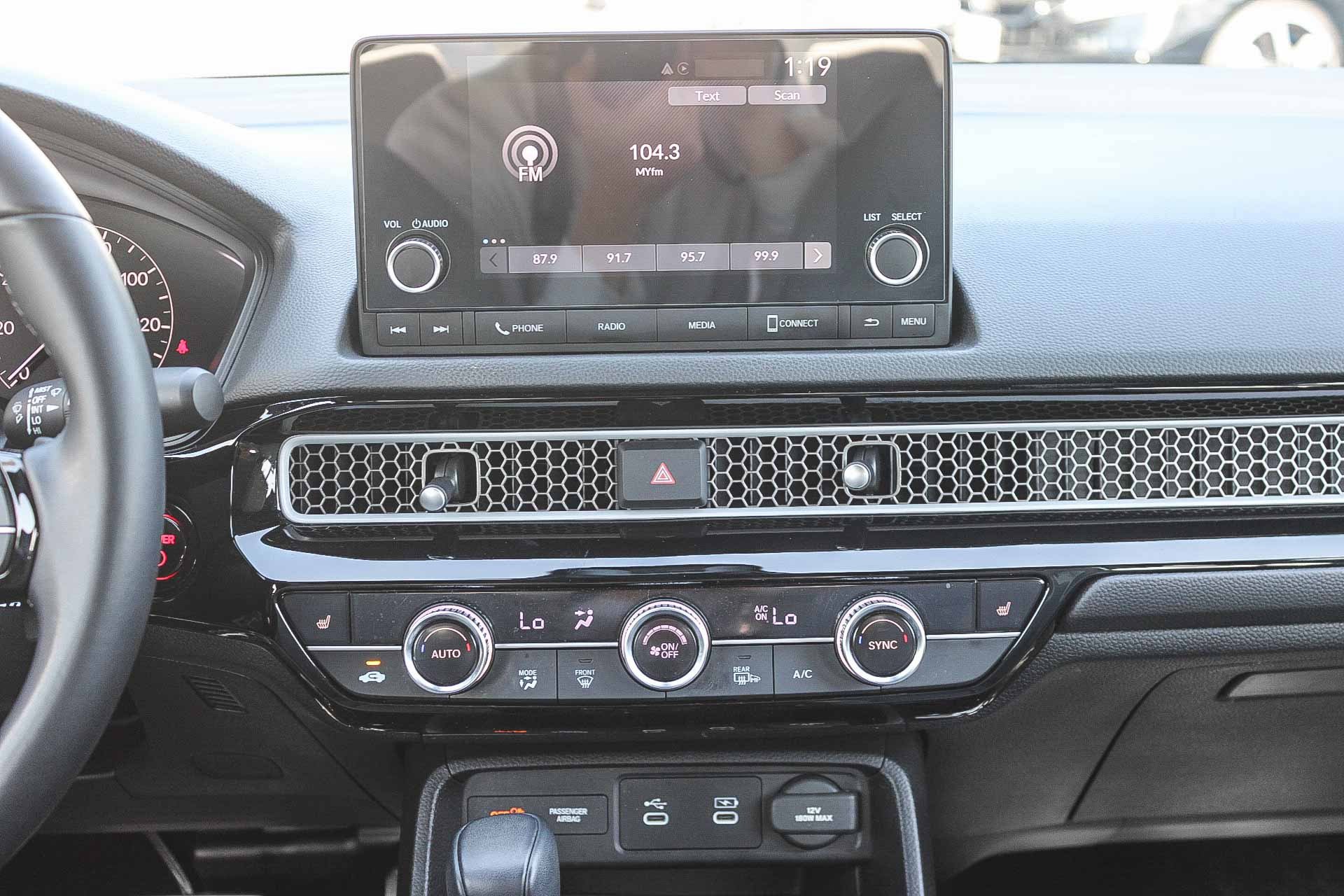 Certified 2025 Honda Civic Sport image 14