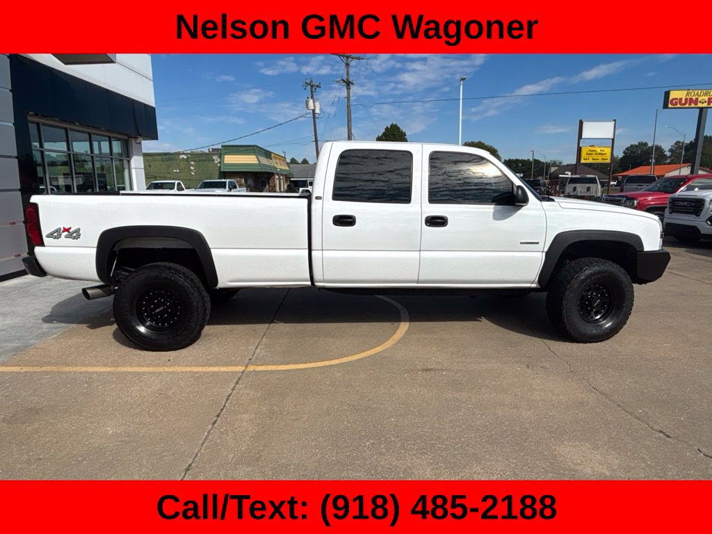 Used 2004 Chevrolet Silverado 3500 4x4 Crew Cab w/ Heavy-Duty Power Package image 11