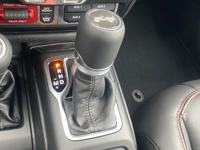 New 2026 Jeep Wrangler Unlimited Rubicon w/ Safety Group image 24