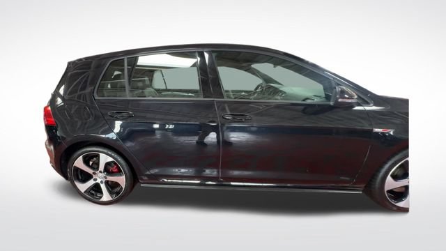 Used 2015 Volkswagen GTI SE FWD image 10