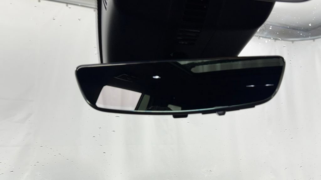 Used 2024 Chevrolet Traverse RS w/ LPO, Floor Liner Package AWD/4WD image 36