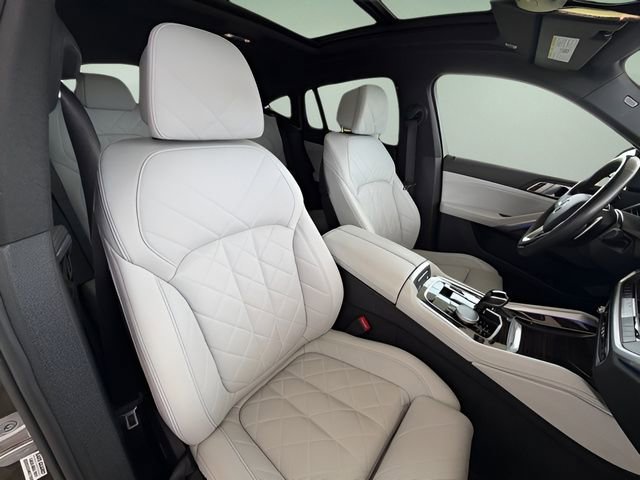 Used 2023 BMW X6 xDrive40i w/ Luxury Seating Package AWD/4WD image 41