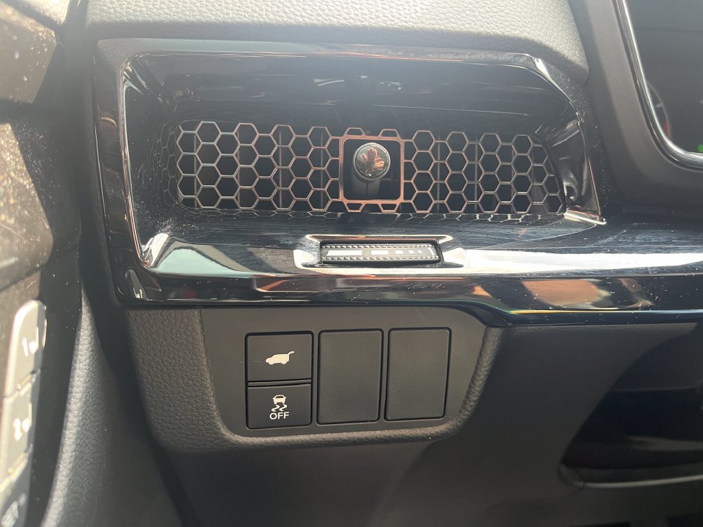 Used 2023 Honda CR-V EX-L image 17