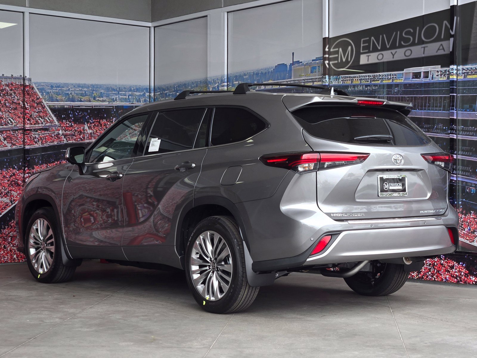 New 2026 Toyota Highlander Platinum AWD/4WD image 5