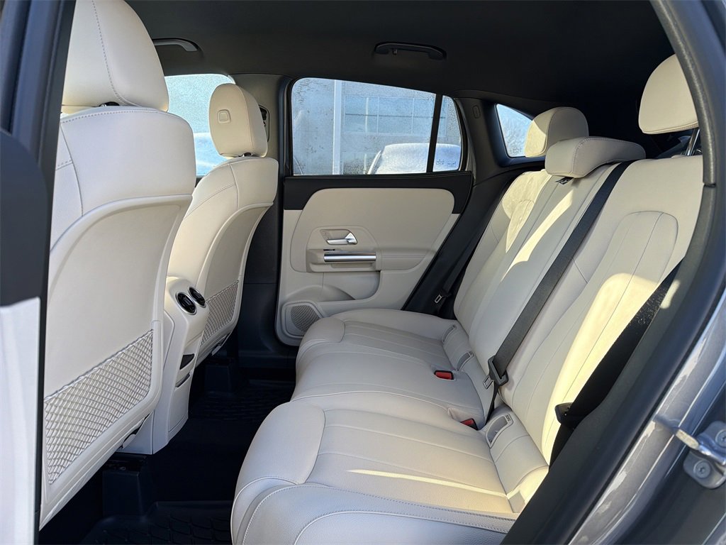 New 2026 Mercedes-Benz GLA 250 4MATIC image 14