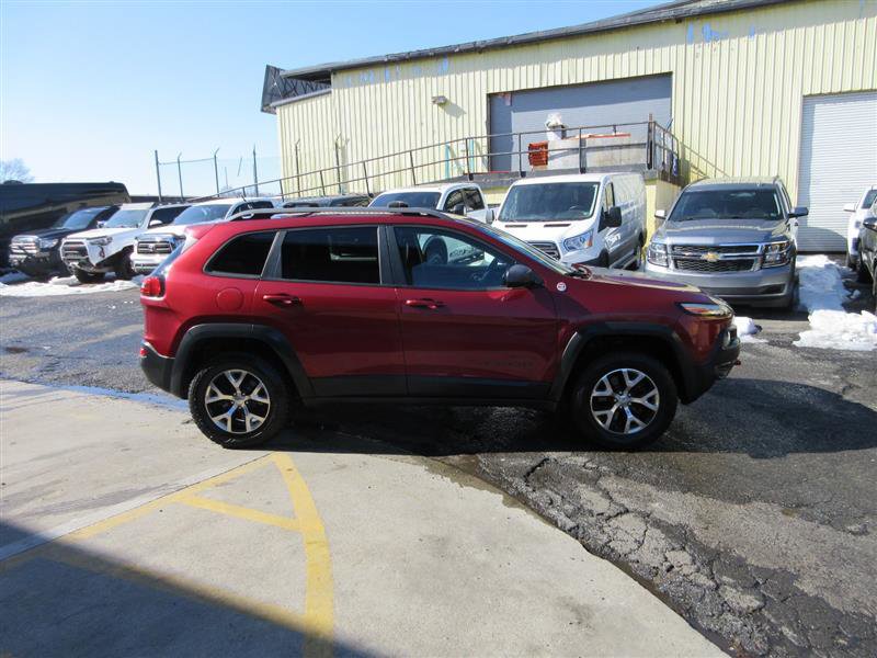 Used 2014 Jeep Cherokee Trailhawk w/ Leather Interior Group image 7