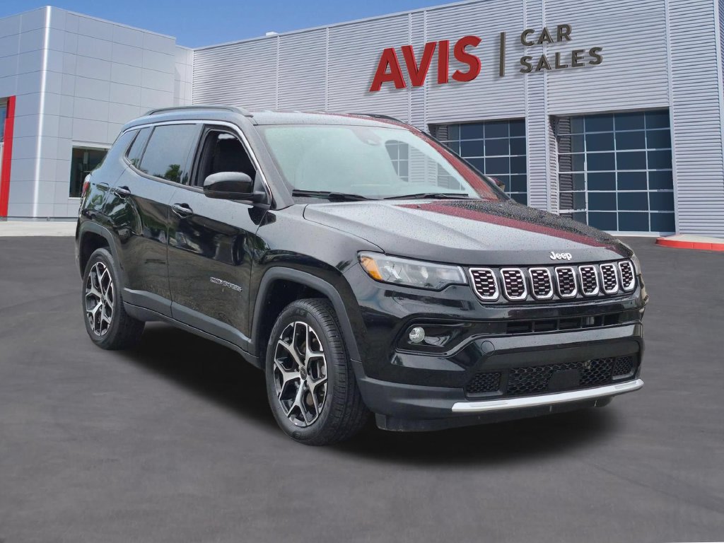 Used 2025 Jeep Compass Limited AWD/4WD image 3