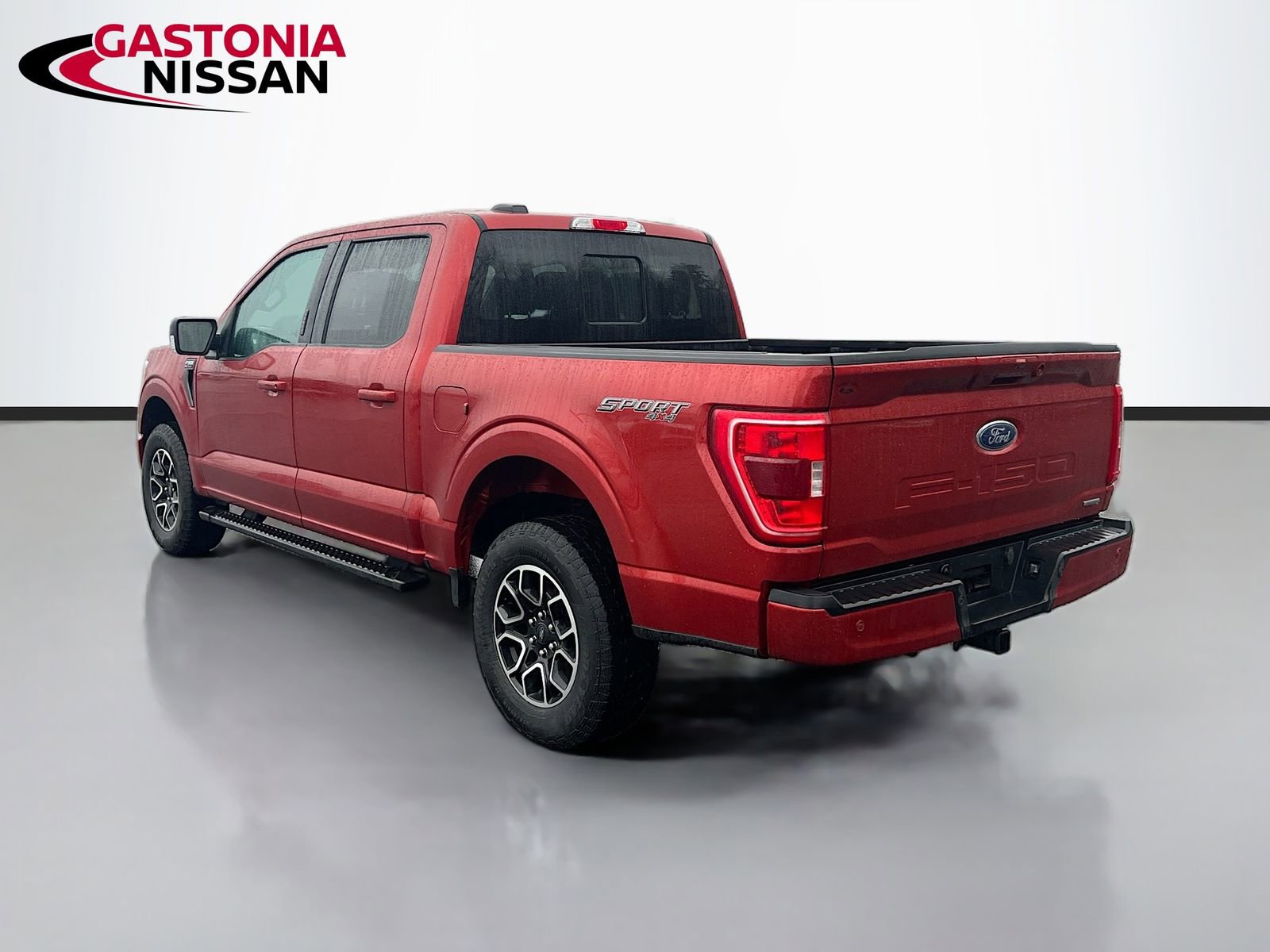 Used 2023 Ford F150 XLT w/ Equipment Group 302A High image 6