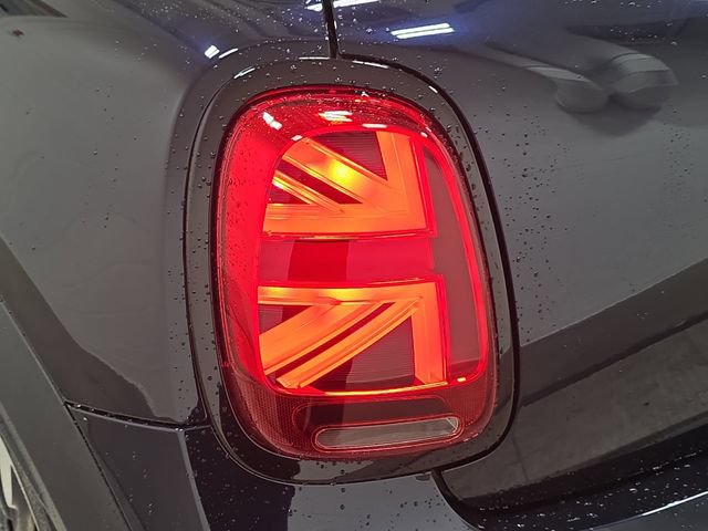 Certified 2024 MINI Cooper S FWD image 27