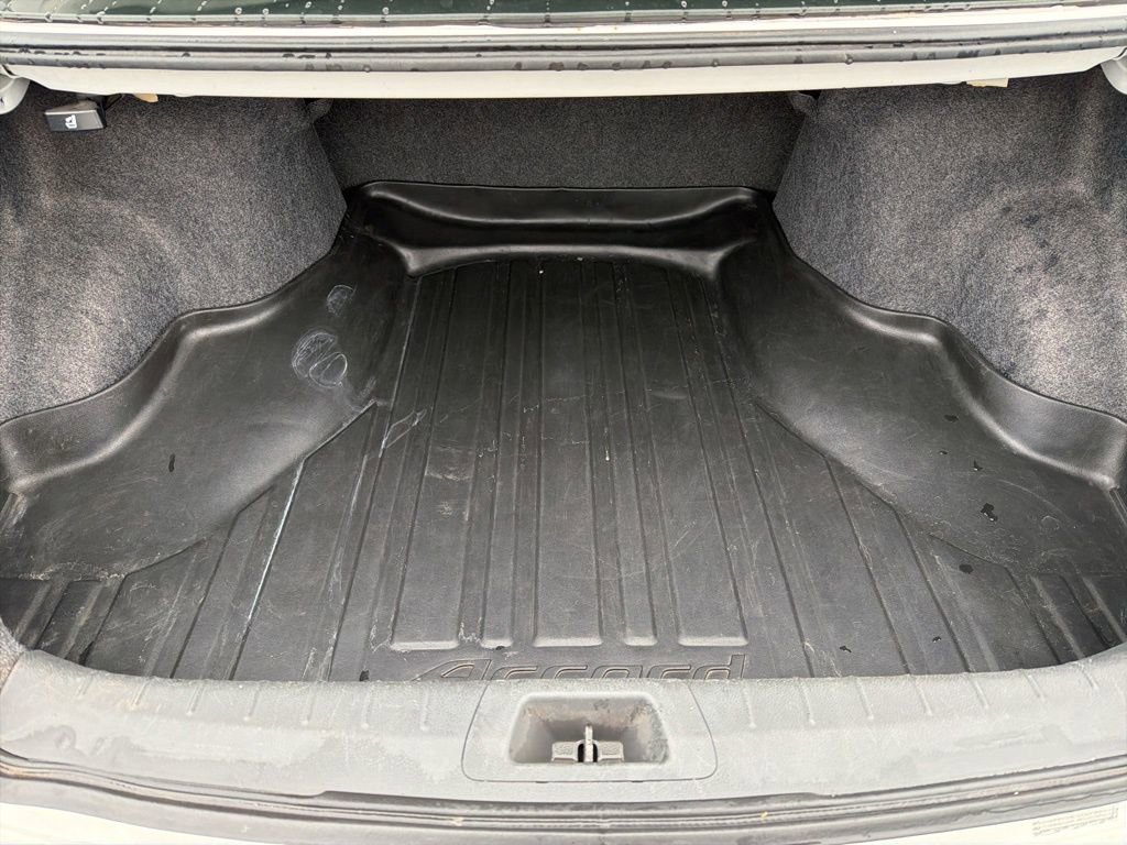 Used 2010 Honda Accord EX-L image 21