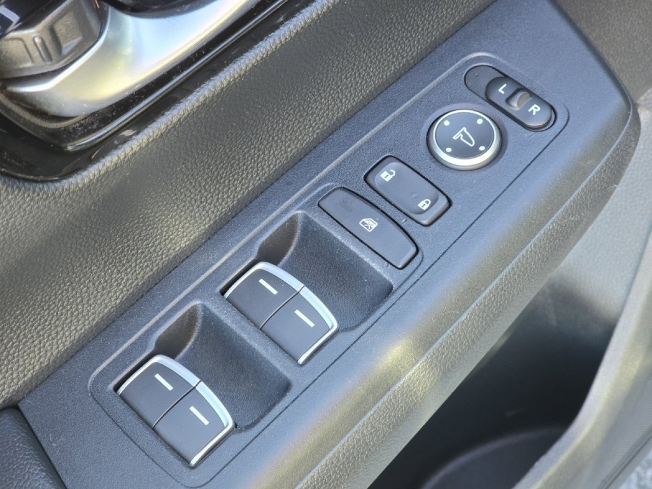 Certified 2024 Honda CR-V EX-L image 29