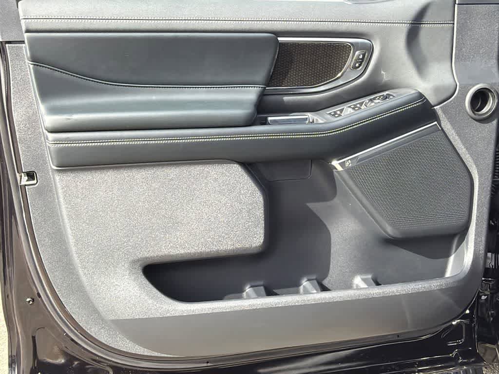 New 2026 Ford Expedition Platinum w/ Stealth Performance Package image 11