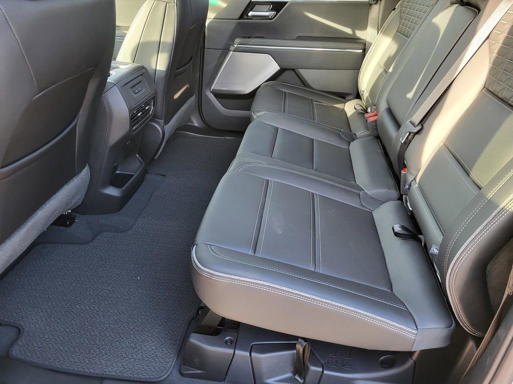 New 2024 GMC Sierra EV Denali image 4