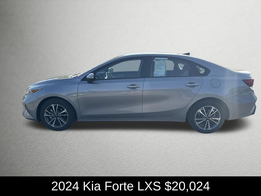 Used 2024 Kia Forte LXS FWD image 6