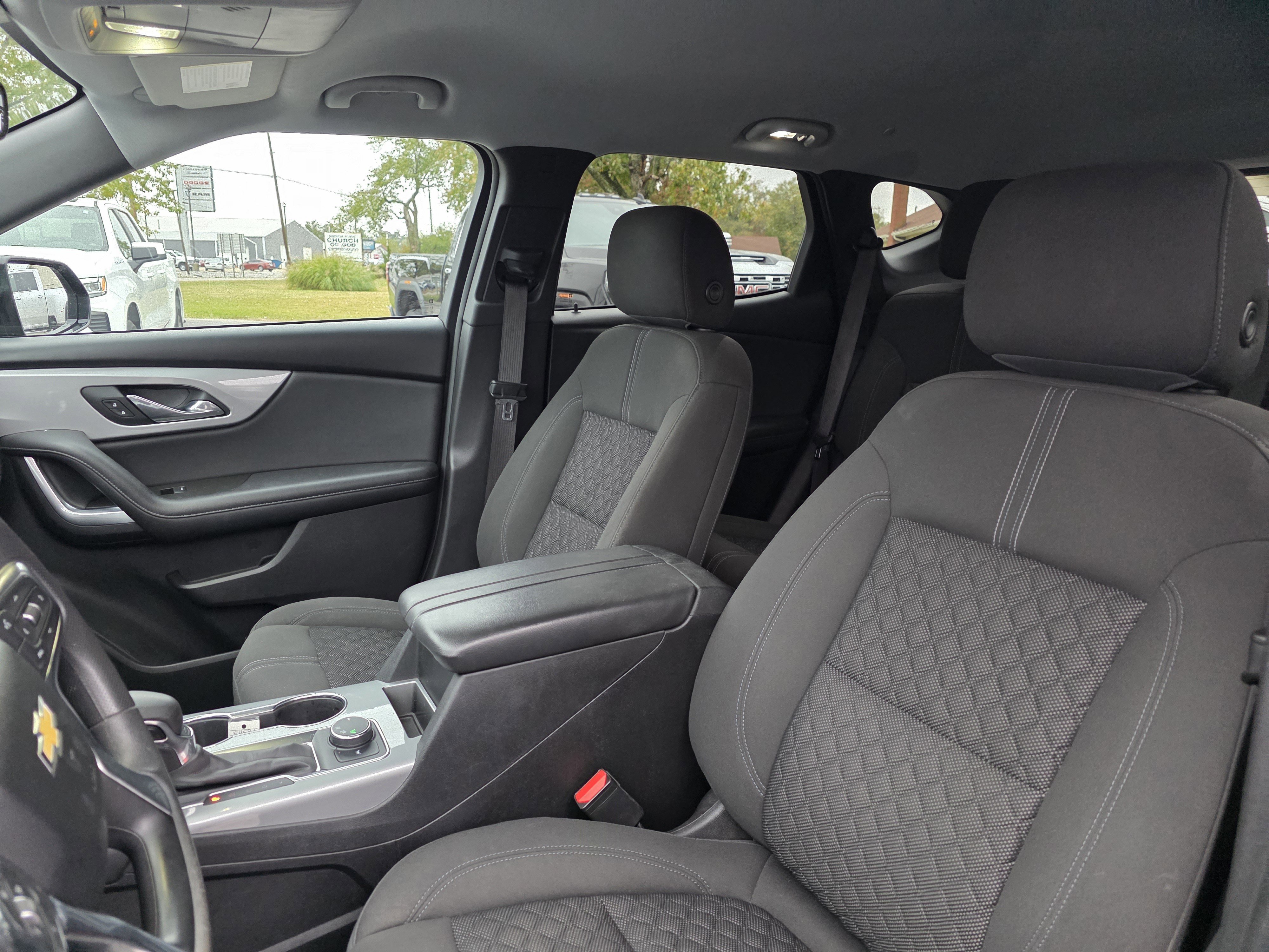 Used 2021 Chevrolet Blazer LT FWD image 5
