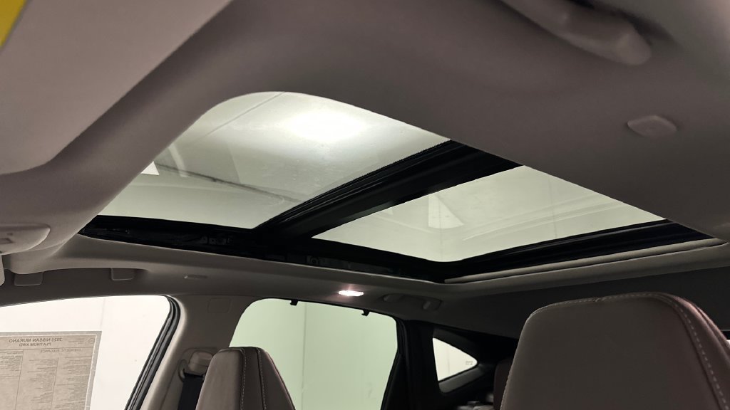 New 2025 Nissan Murano Platinum w/ Cargo Package AWD/4WD image 16