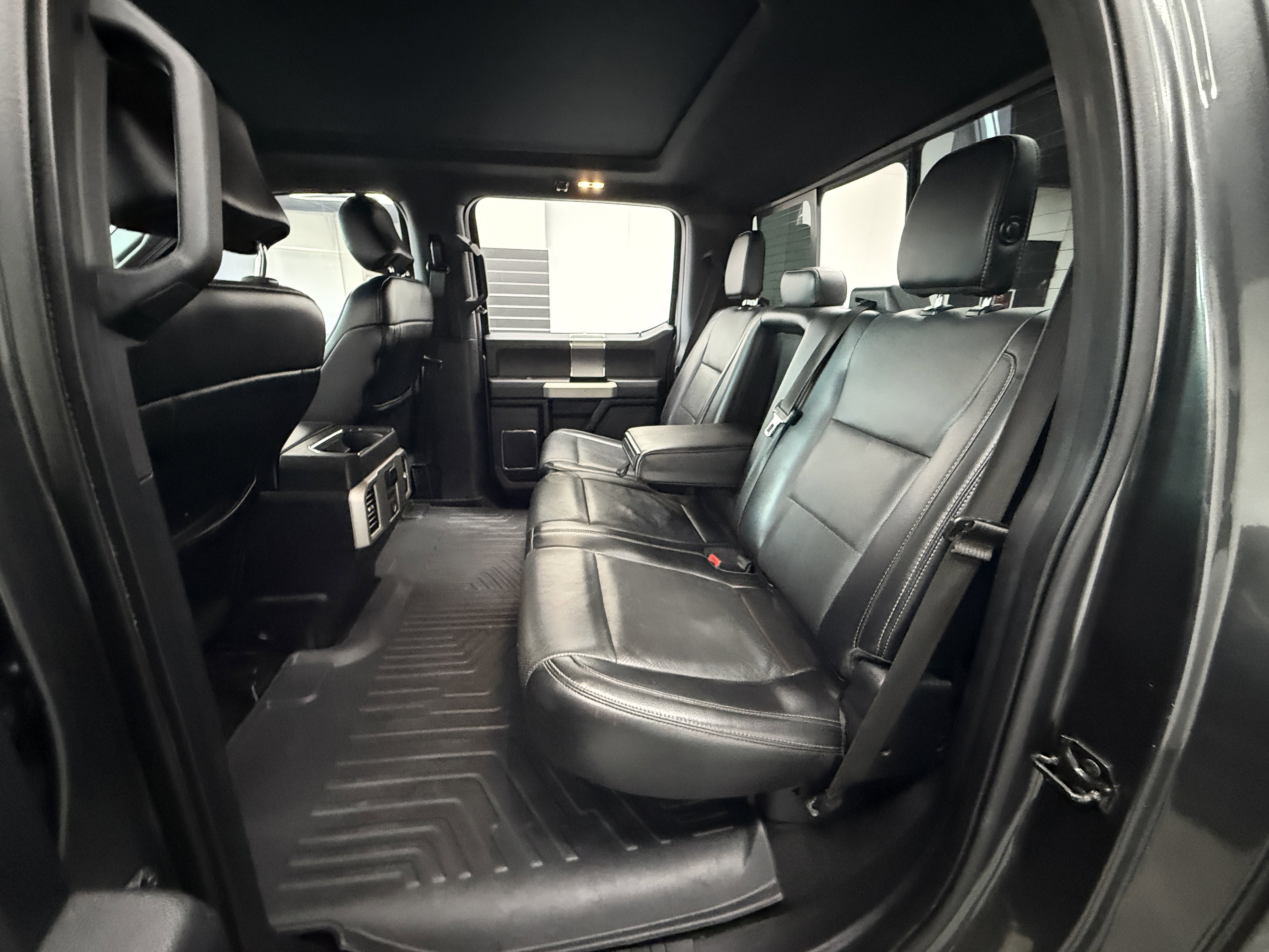 Used 2016 Ford F150 Lariat w/ Equipment Group 502A Luxury image 23