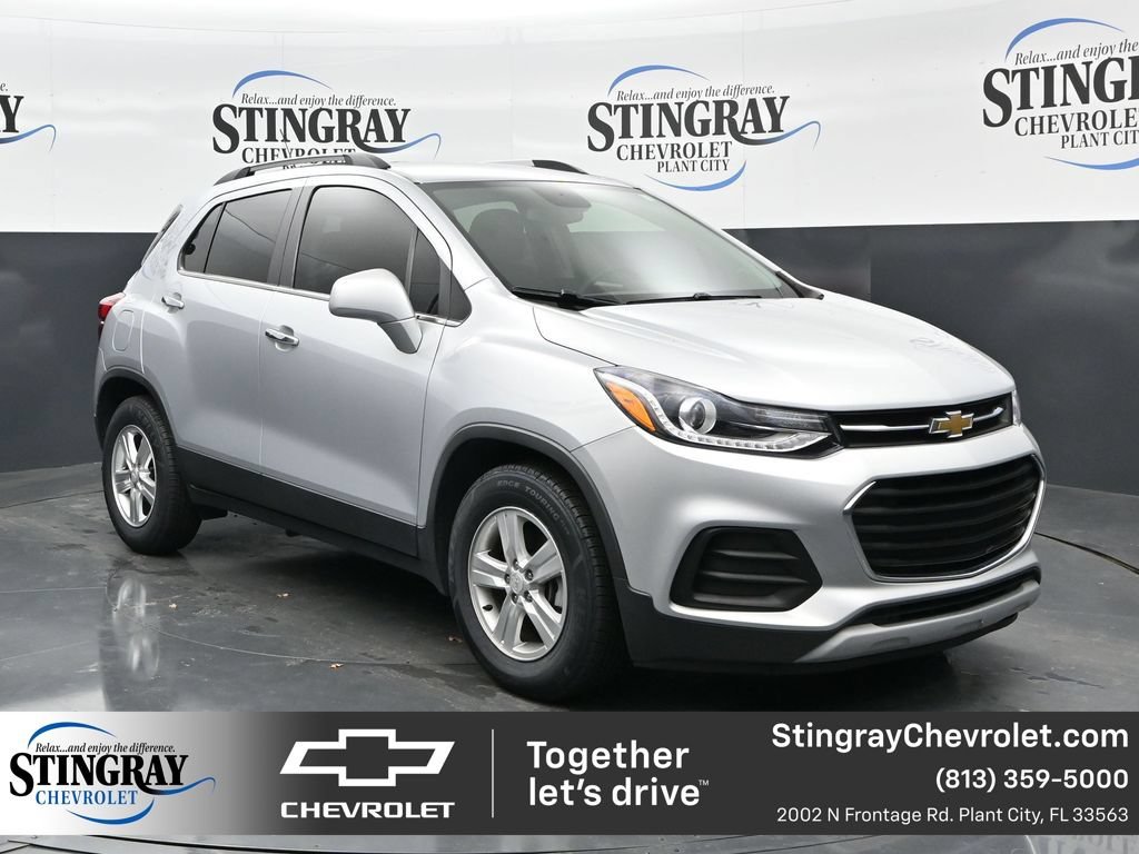 Used 2020 Chevrolet Trax LT w/ Driver Confidence Package FWD 360° Tour