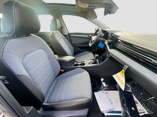 New 2026 Volkswagen Jetta SE FWD image 27