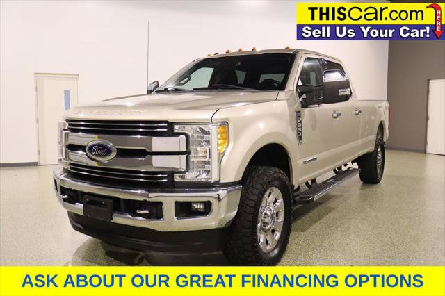 Used 2017 Ford F350 Lariat w/ Lariat Ultimate Package AWD/4WD image 4