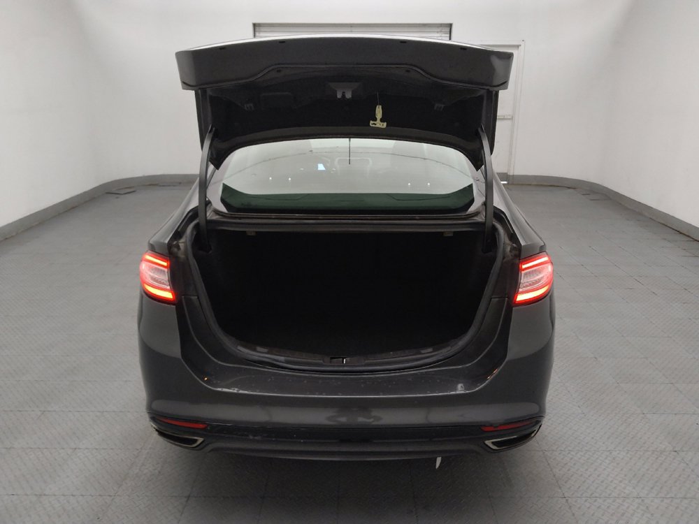 Used 2016 Ford Fusion Titanium FWD image 29