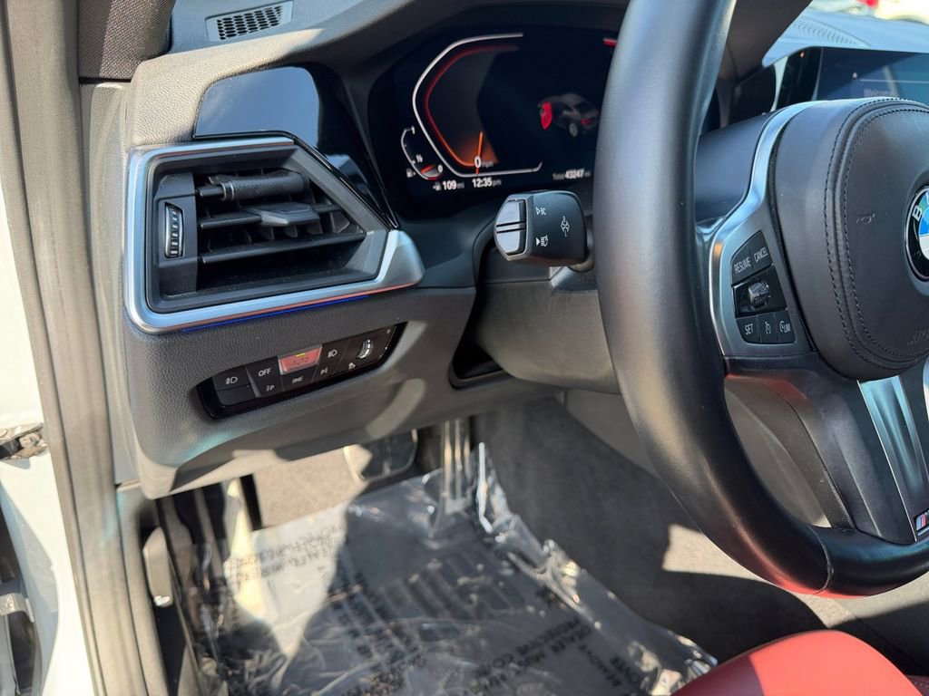 Used 2023 BMW 430i Coupe w/ M Sport Package image 15