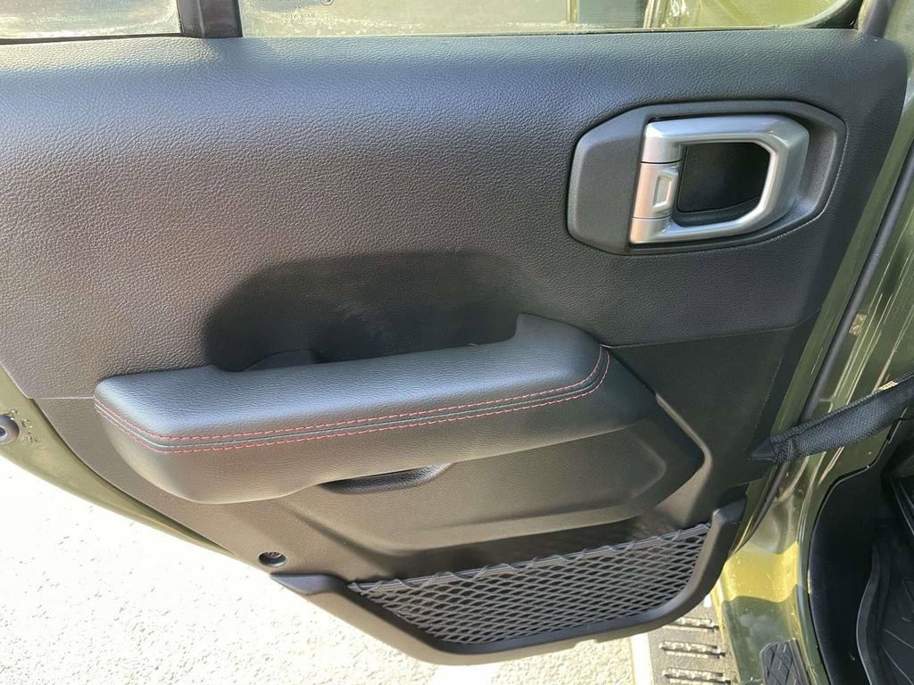 Used 2022 Jeep Gladiator Rubicon w/ LED Lighting Group image 22