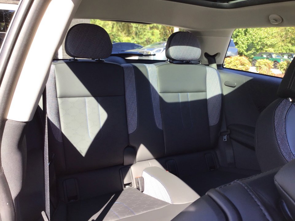 Certified 2025 MINI Cooper S image 29