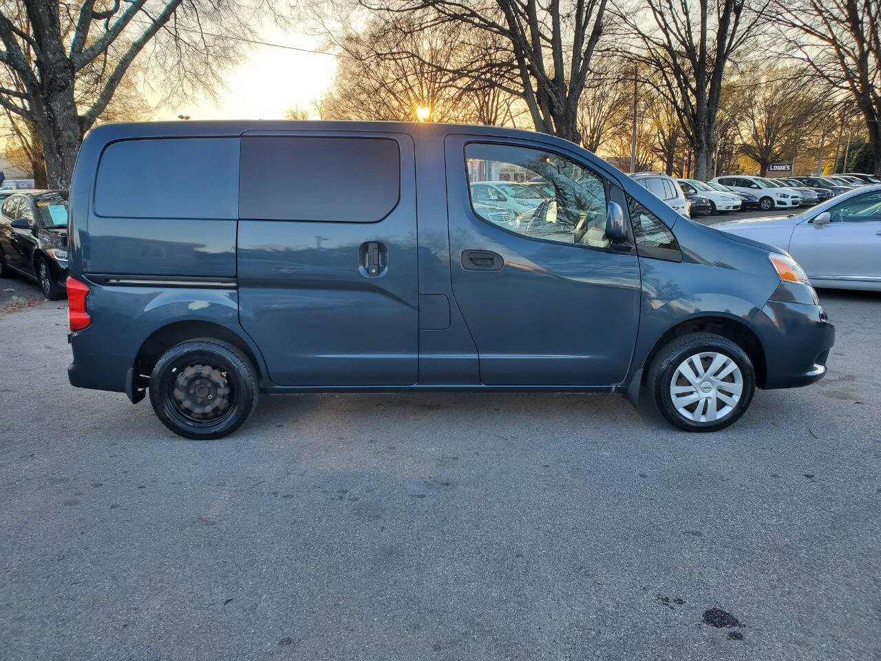 Used 2017 Nissan NV200 SV w/ Technology Package FWD image 8